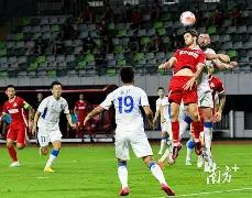 孙怡朋,岁加盟伯明,新赛季英冠,凤凰彩票,凤凰彩票官网,凤凰彩票Phoenix,Lottery官网