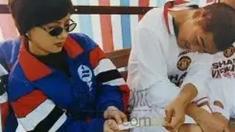 肖战火锅店私访遭围堵，深夜公开致歉